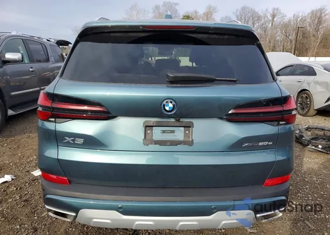 2025 BMW X5 xDrive50E z USA, uszkodzony, nr VIN 5UX43EU08S9X04721